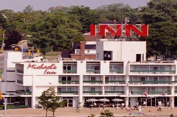 Michael_'s Inn 02.[1]